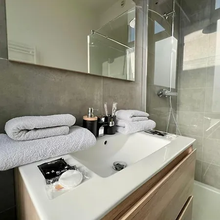 The Cozy 293